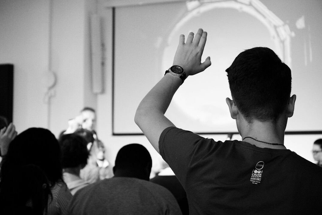 speaker presenting to audience